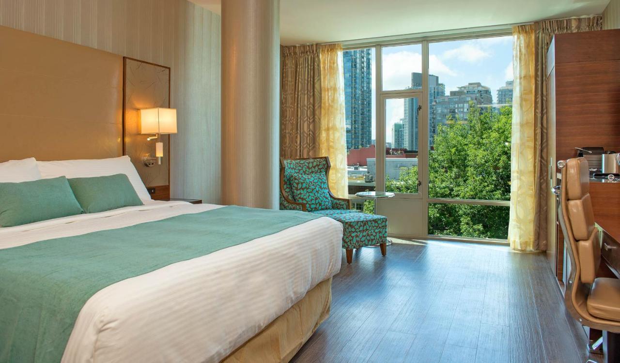 Hotel Blu Vancouver Esterno foto